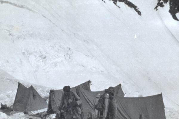 boot-found-at-everest-could-be-from-sandy-irvine,-who-vanished-100-years-ago