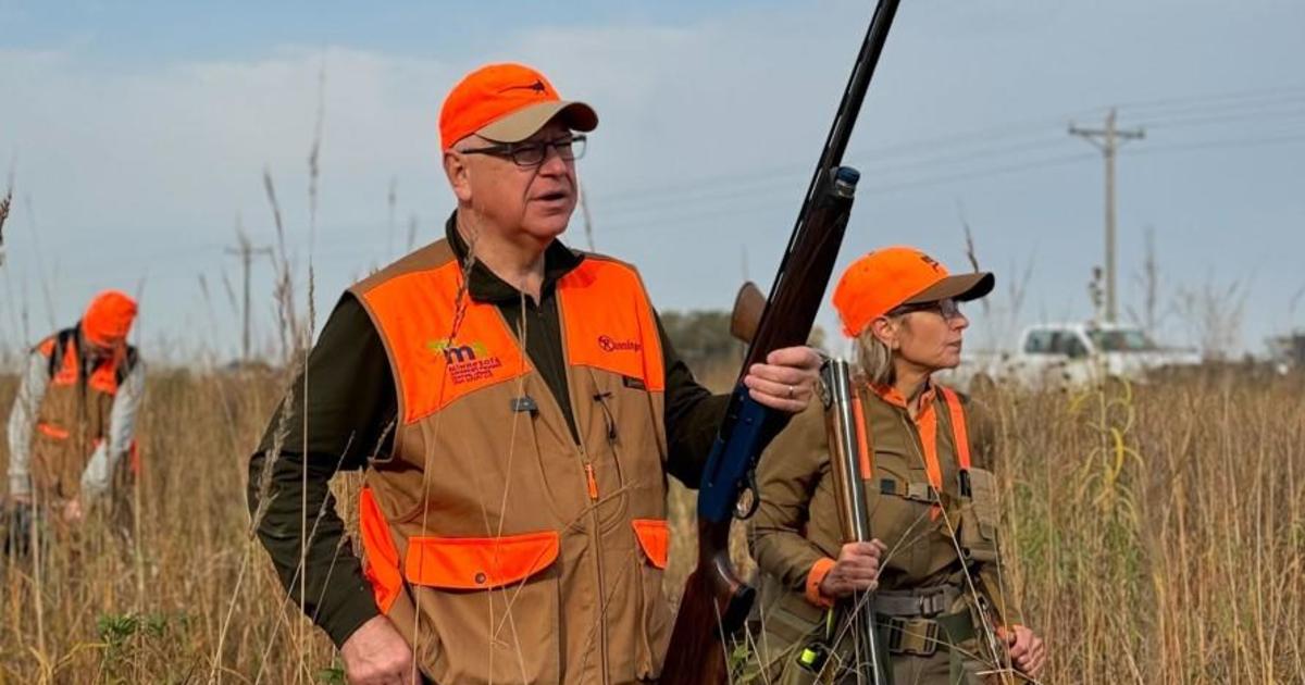 walz-pheasant-hunts-with-beretta-as-campaign-makes-appeal-to-gun-owners