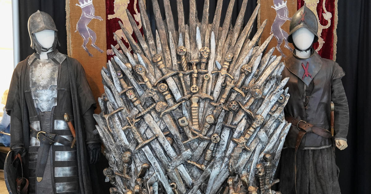 “game-of-thrones”-famed-iron-throne-sells-for-$1.49-million-at-auction