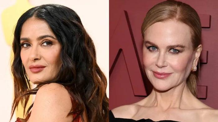 nicole-kidman,-salma-hayek-odd-conversation-spilt-by-lip-reader