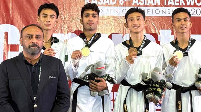 pakistan’s-shahzeb-khan-wins-gold-in-asia-open-taekwondo-championship