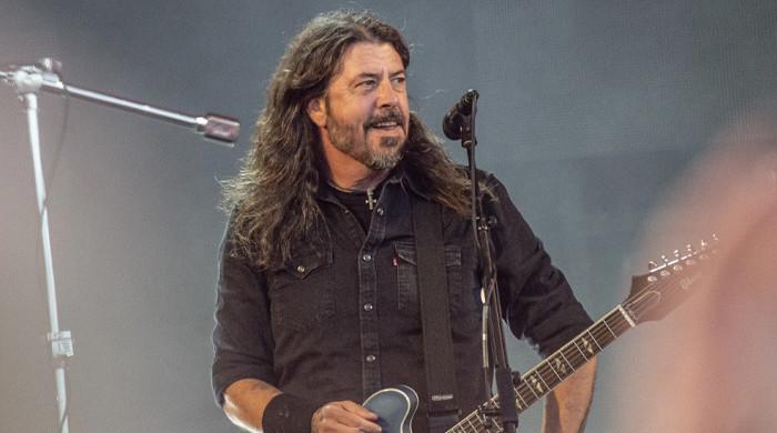 dave-grohl-names-the-song-that-made-him-want-‘to-give-up-ten-times’