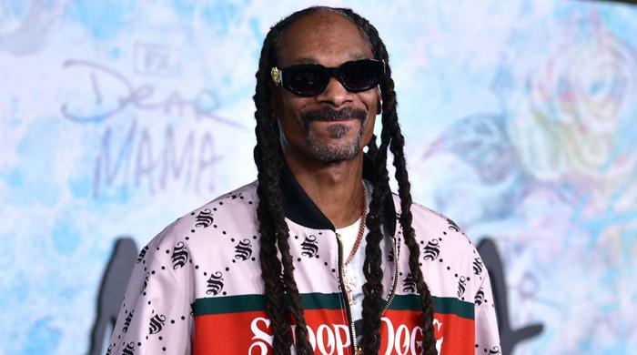 snoop-dogg-makes-surprise-appearance-on-‘today’:-‘snoop’s-country’