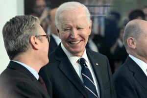 biden-arrives-in-berlin,-urges-allies-to-continue-support-for-ukraine