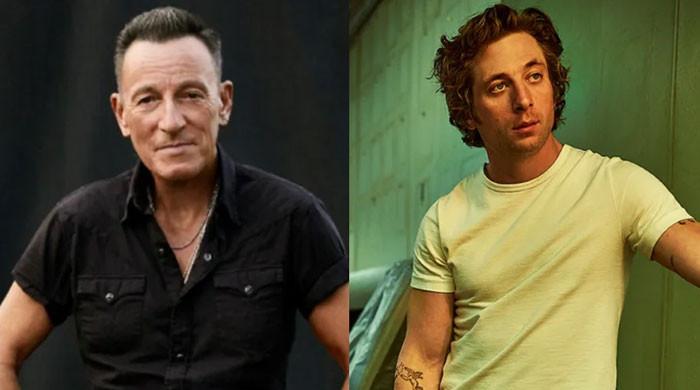 bruce-springsteen-gushes-over-jeremy-allen-white’s-singing-skills