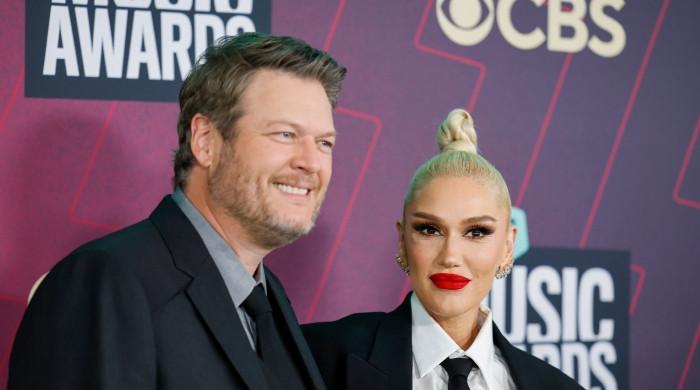 blake-shelton-unable-to-give-up-bad-habits-despite-gwen’s-concerns:-source