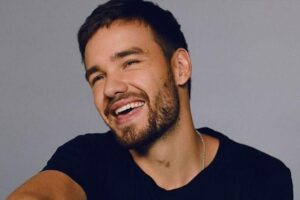 liam-payne-allegedly-got-drugs-from-hotel-employee-before-death:-source