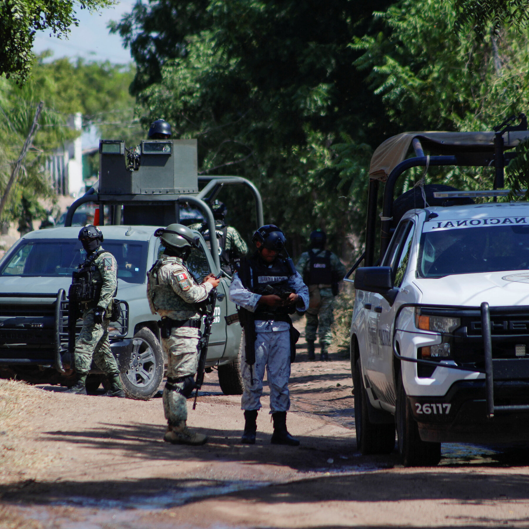 mexican-troops-kill-19-suspected-of-being-cartel-members-in-sinaloa-shootout