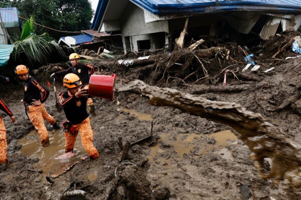 tropical-storm-trami-hits-vietnam-after-killing-dozens-in-the-philippines