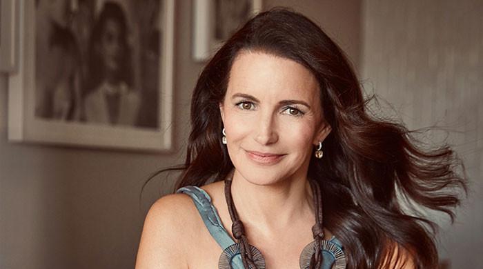 kristin-davis-announces-death-of-her-father-following-parkinson’s-diagnosis