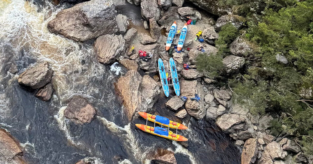 kayaker-trapped-on-australian-river-has-leg-amputated-in-20-hour-rescue