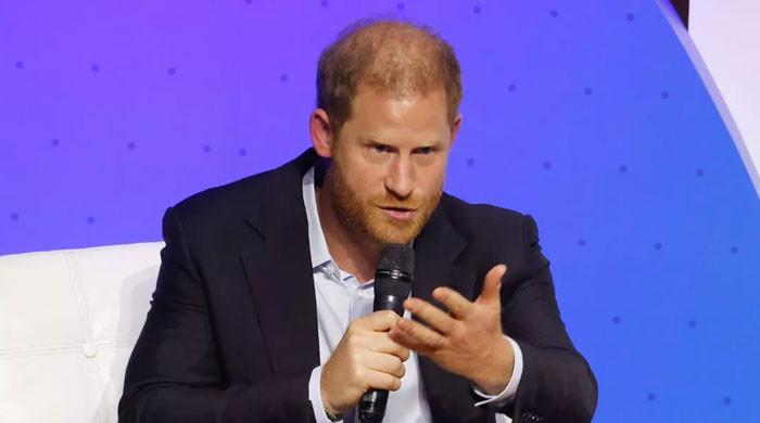 prince-harry-refusing-to-allow-distractions-while-separated-from-meghan-markle