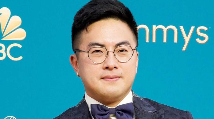 bowen-yang-shares-emotional-‘wicked’-experience-with-‘snl’-castmates