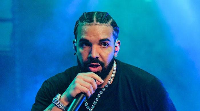 drake-teases-australian-fans-with-exciting-news