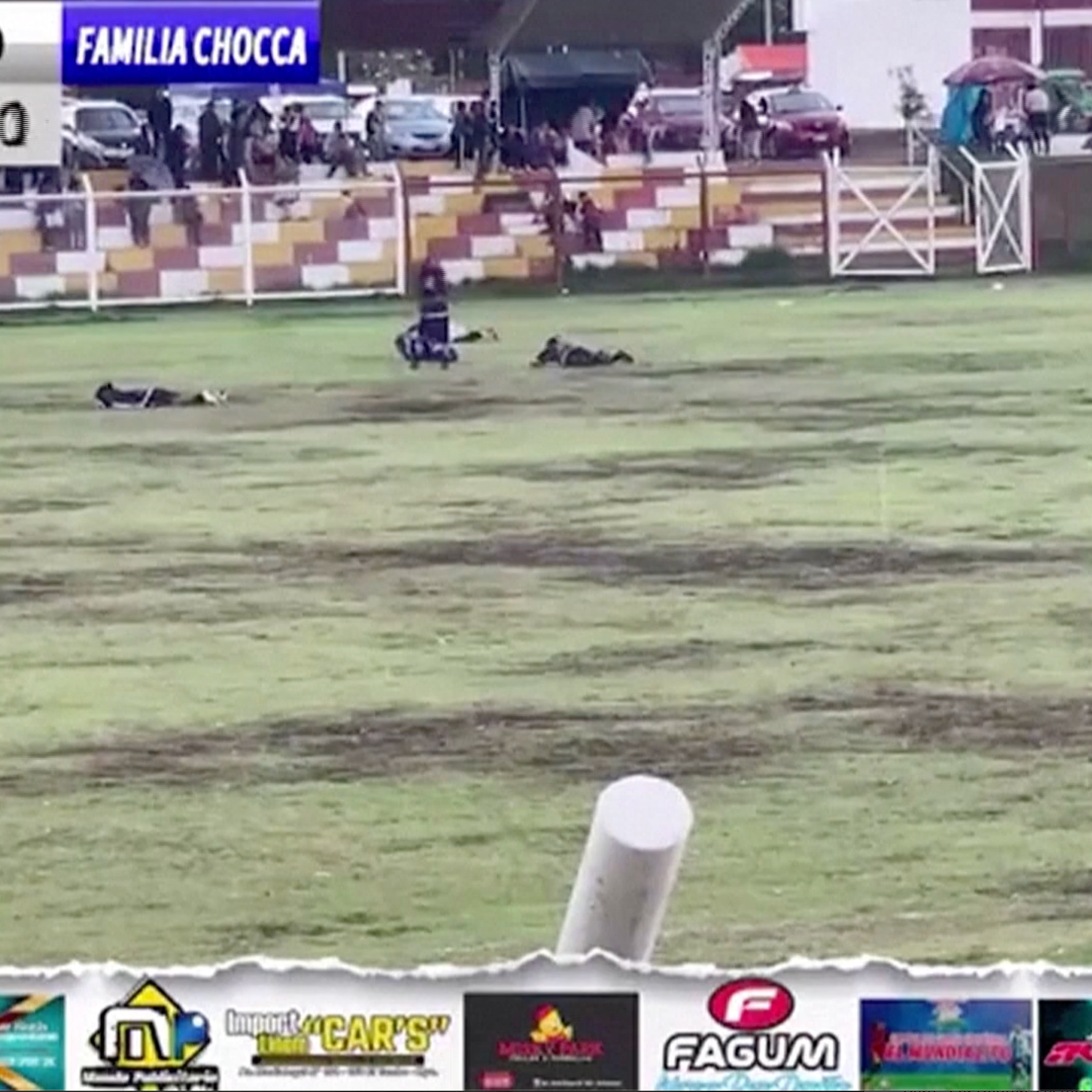 lightning-strikes-soccer-team-in-peru,-killing-player