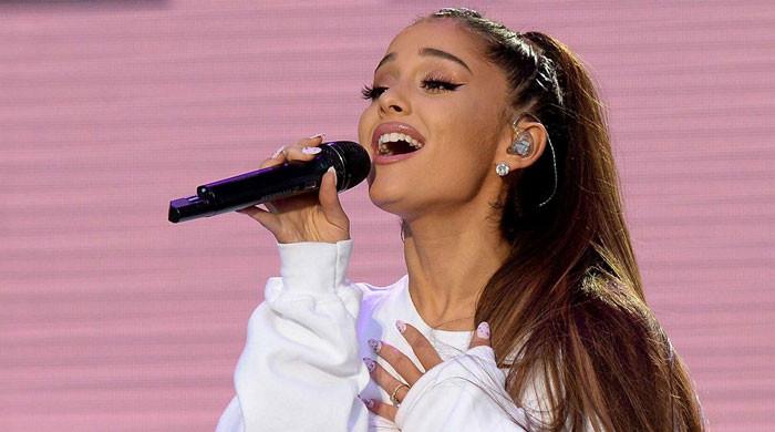 ariana-grande-shares-heartfelt-reason-for-using-full-name-in-ae˜wicked’-credits