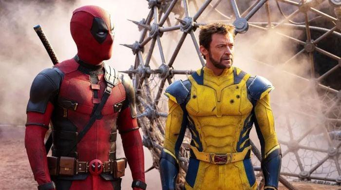 ryan-reynolds,-hugh-jackman-joke-about-their-ae˜cup-size’-on-ae˜deadpool-&-wolverine’