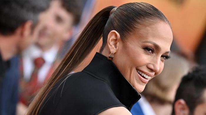 jennifer-lopez-shares-tips-to-‘relax-and-recharge’-on-hectic-days