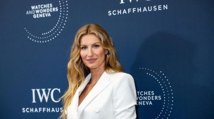 gisele-bundchen-plans-wedding-amid-joaquim-valente-pregnancy:-source