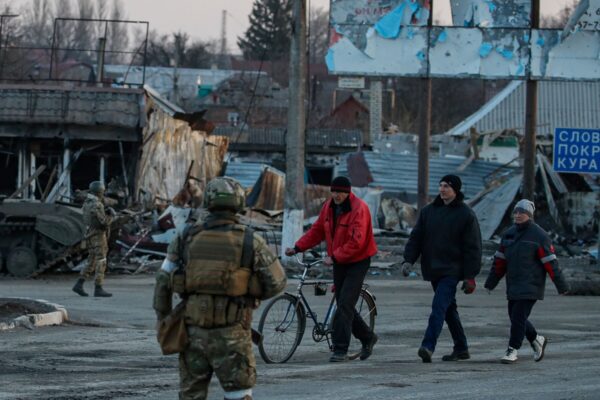 russia-sentences-2-soldiers-over-killing-of-ukrainian-family