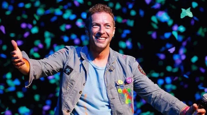 coldplay’s-chris-martin-makes-surprising-movie-during-sydney-concert