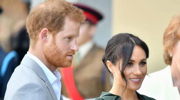 meghan-ae˜desperately-trying’-to-discourage-harry-from-taking-olive-branches-from-royals