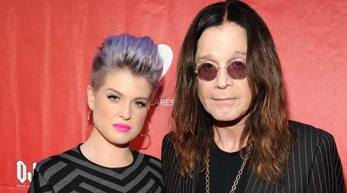 kelly-osbourne-celebrates-ae˜dadda’-ozzy’s-76-birthday