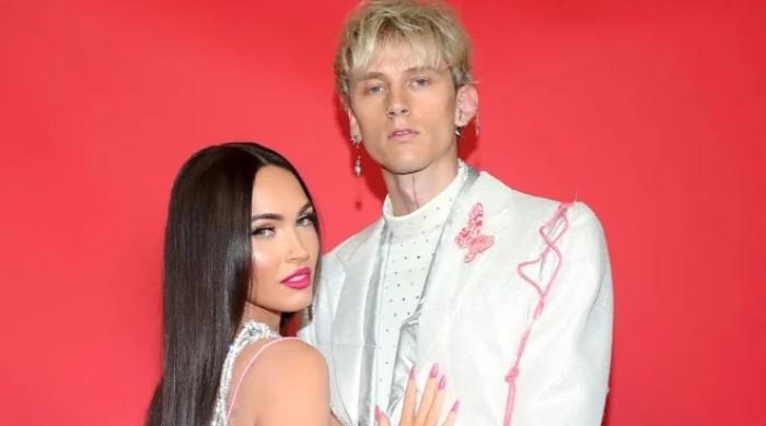 machine-gun-kelly-advised-to-act-mature-amid-megan-fox-pregnancy:-source
