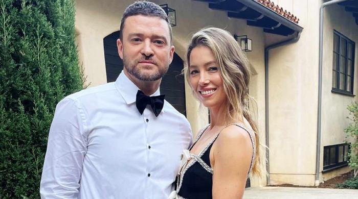 jessica-biel-showing-fake-support-for-justin-timberlake:-source