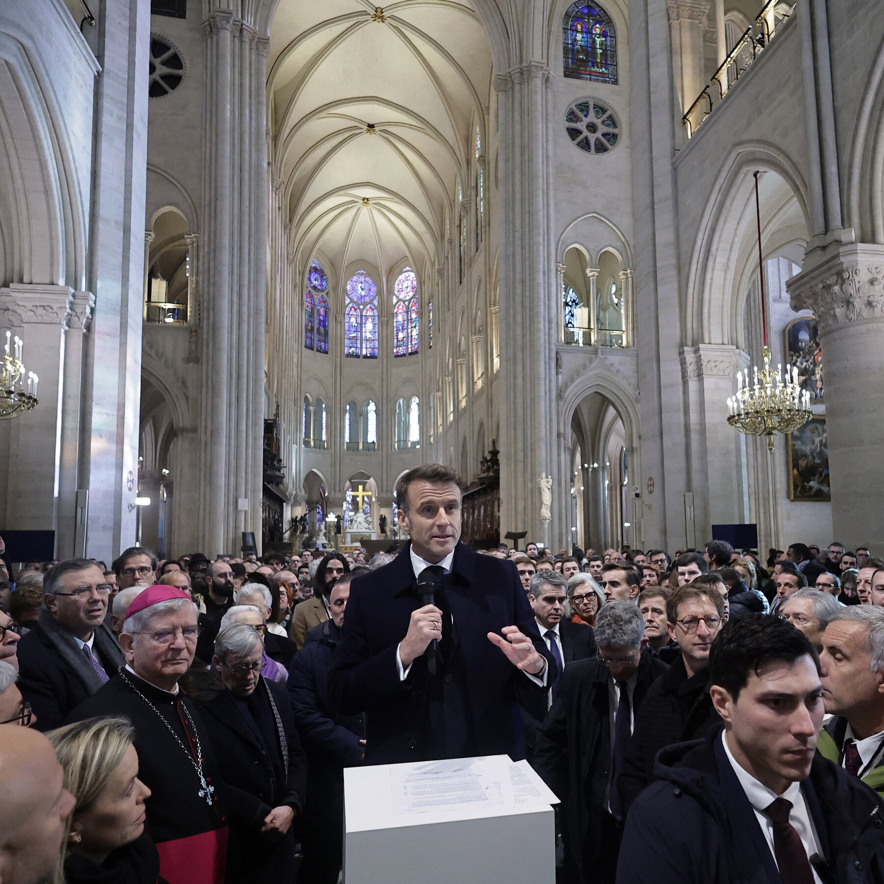 for-macron,-notre-dame’s-reopening-offers-respite-from-political-crisis