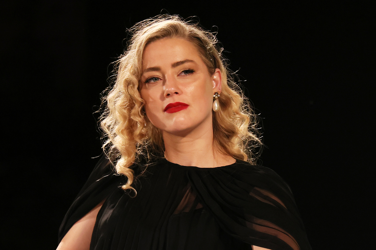 amber-heard-is-expecting-her-second-child