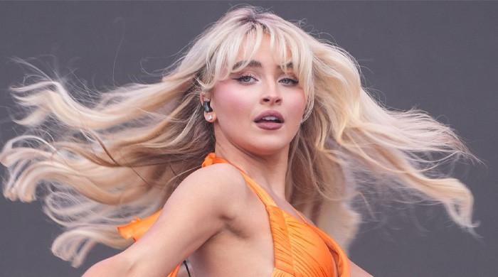 sabrina-carpenter-shines-at-holiday-special-screening-amid-split-from-barry-keoghan