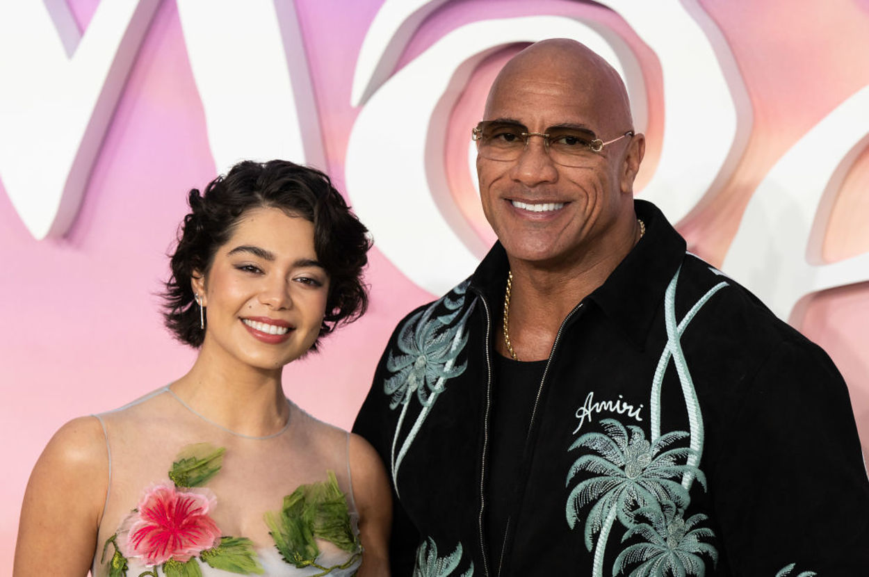 “moana-2”-director-dana-ledoux-miller-revealed-what-it-was-like-working-with-auli’i-cravalho-and-dwayne-johnson