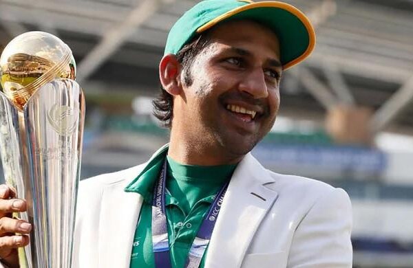 ‘personal-decision’:-sarfaraz-ahmed-issues-clarification-on-retirement-plan