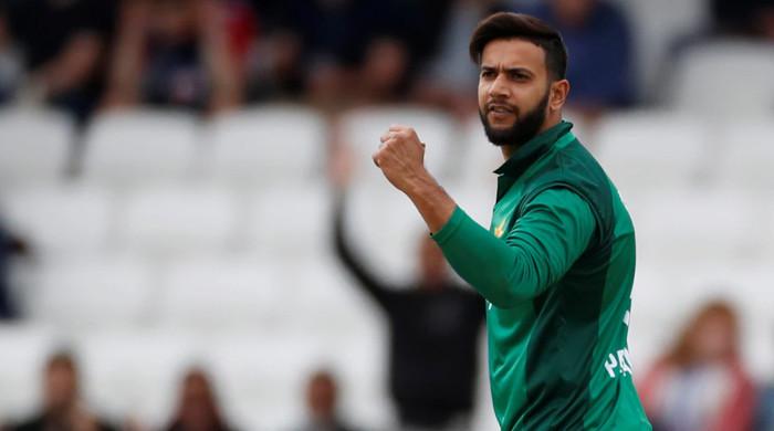 imad-wasim-re-retires-from-international-cricket