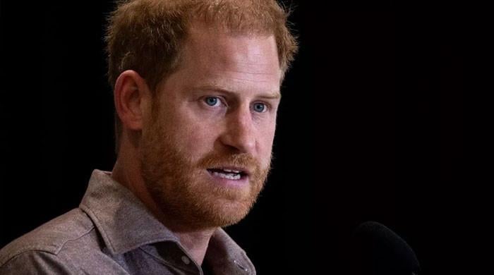prince-harry’s-erasing-his-family-ties-as-part-of-a-shocking-turn-of-events