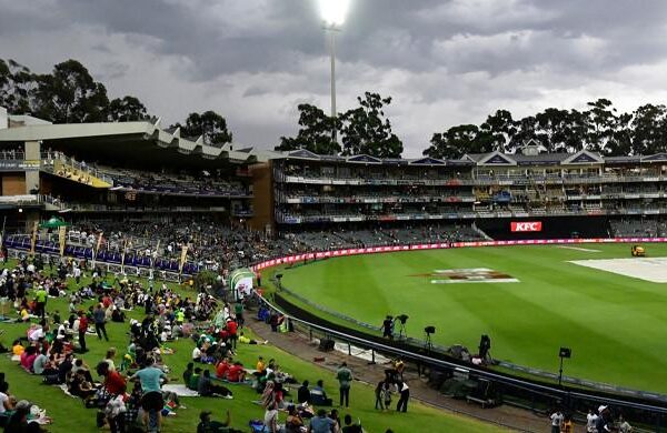 south-africa-clinch-t20-series-against-pakistan-as-rain-washes-out-3rd-match