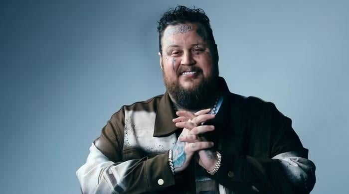 jelly-roll-gets-candid-about-carrying-a-lot-of-‘guilt’