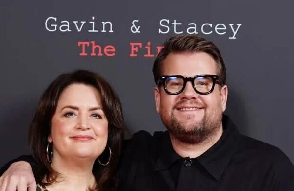 james-corden-pays-emotional-tribute-to-‘gavin-&-stacey’-show-post-finale