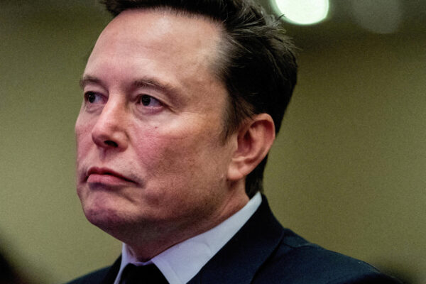 elon-musk-is-trying-to-break-germany’s-quarantine-on-the-far-right-afd