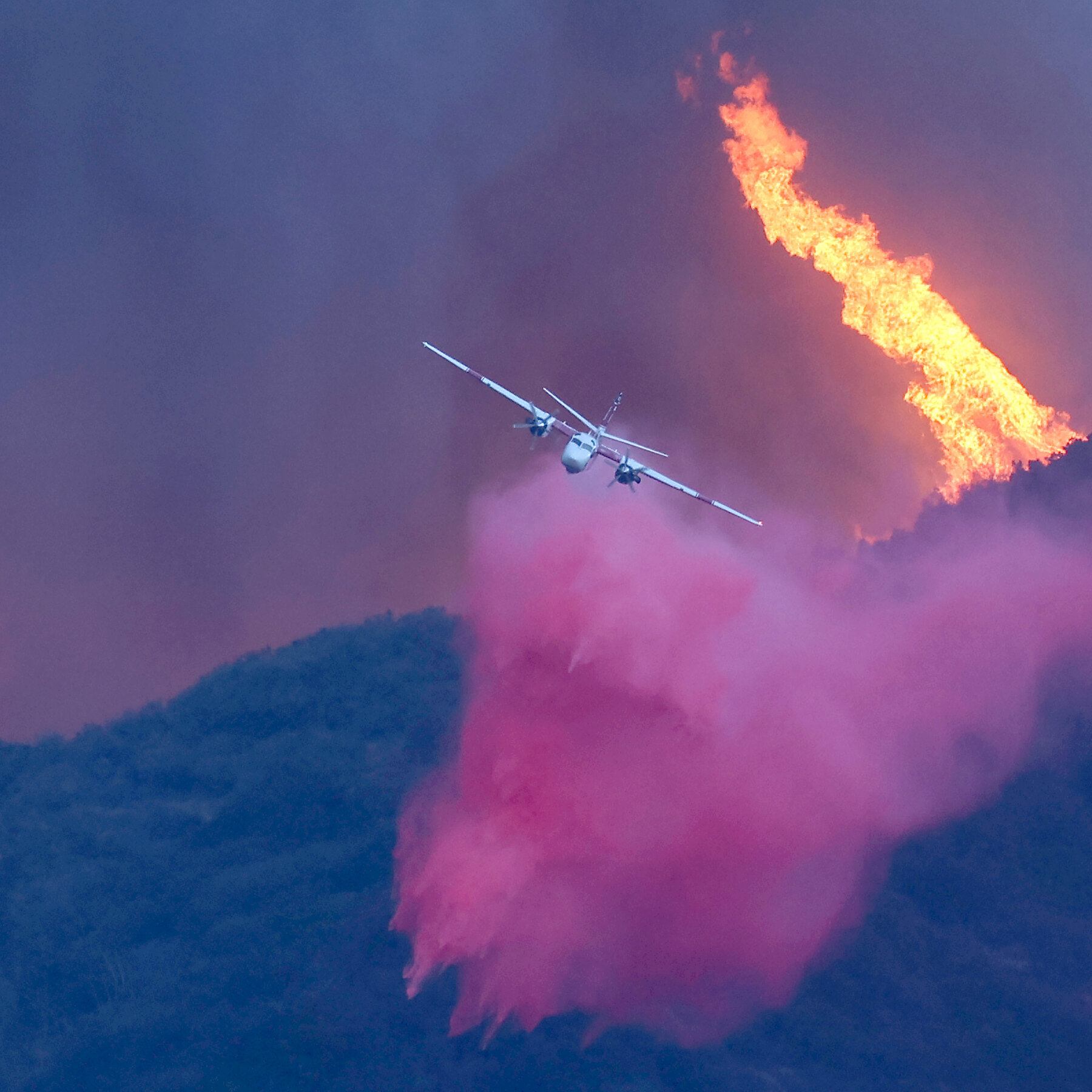 pink-fire-retardant,-a-dramatic-wildfire-weapon,-poses-its-own-dangers