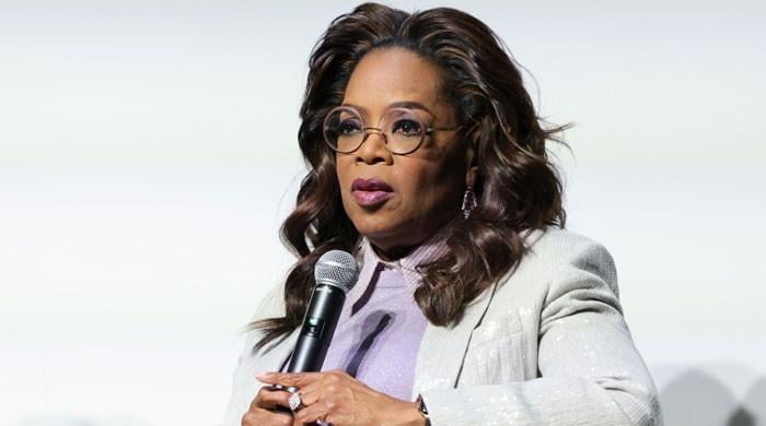 oprah-winfrey-pens-emotional-note-on-her-big-day:-ae˜all-things-are-possible’