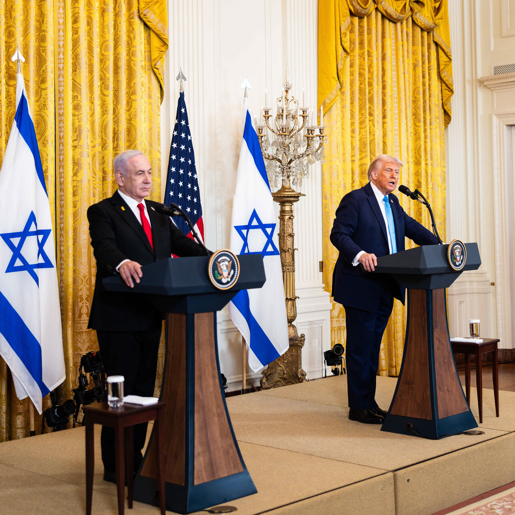 thursday-briefing:-an-uproar-over-trump’s-gaza-plan