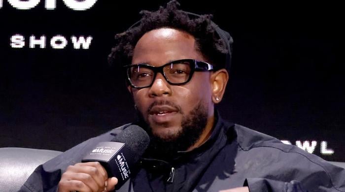 kendrick-lamar-admits-ae˜very-hard’-struggle-over-living-ae˜in-the-past’
