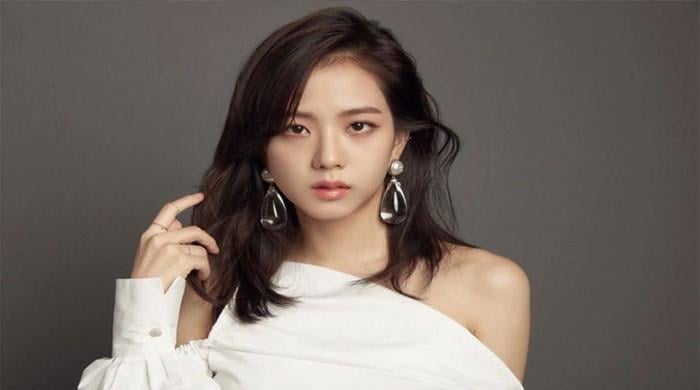blackpink-jisoo-marks-k-pop-milestone-with-new-mini-album
