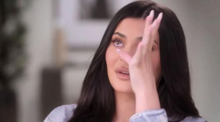 kylie-jenner-gets-bad-news-about-her-hairstylist