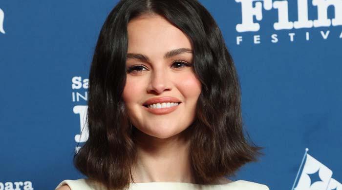 selena-gomez-teases-fans-with-snippet-of-new-song