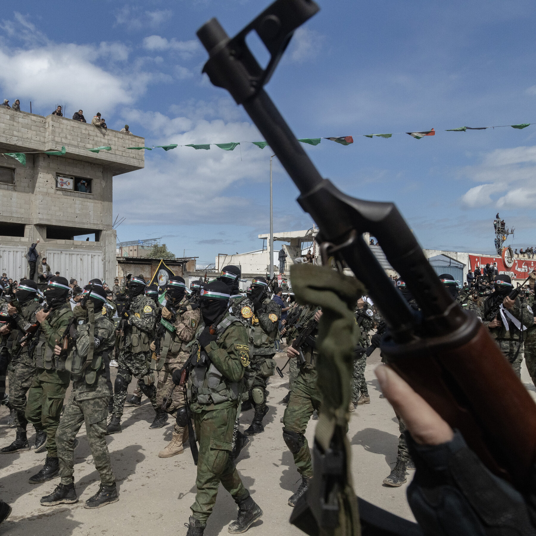 us.,-hamas-hold-direct-talks-over-hostages-in-gaza,-officials-say