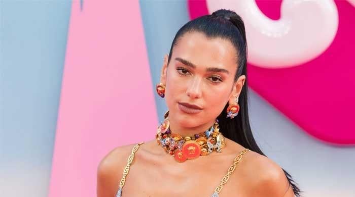 dua-lipa-comes-close-to-exposing-herself-as-she-gets-carried-away-at-melbourne-performance