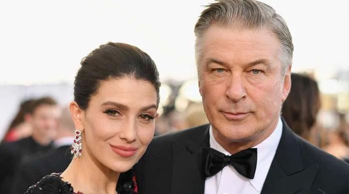 alec-baldwin’s-wife-hilaria-addresses-red-carpet-row